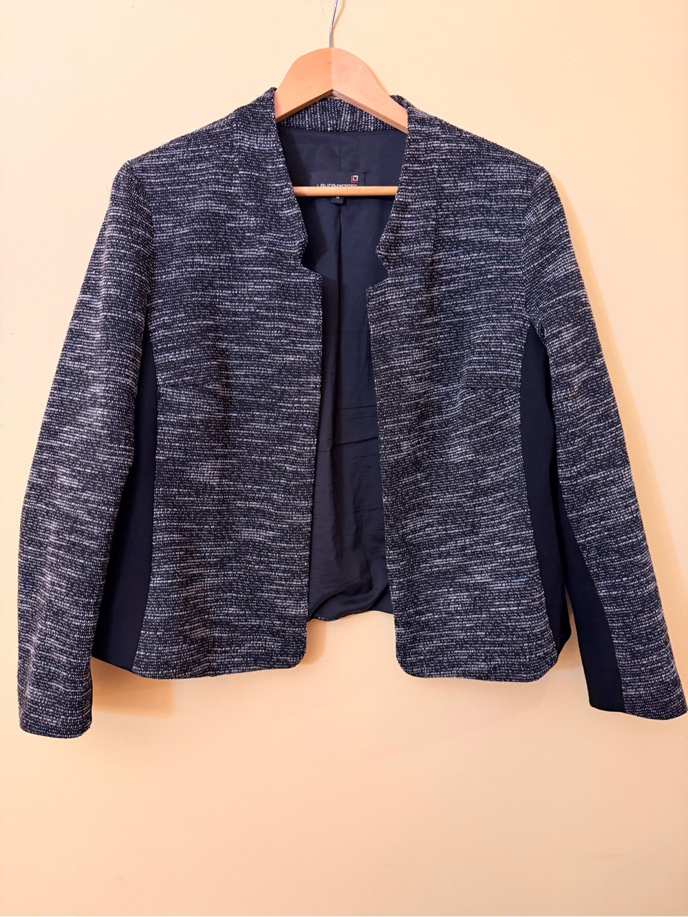 Laura Petites Size 14 Black White Textured Open Front Blazer